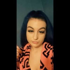 Meet your Posher, Ashlyne